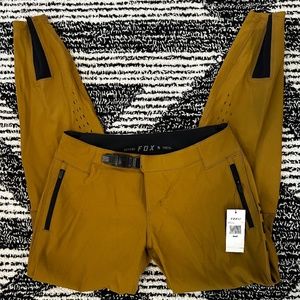 Size small Fox Defend MTB riding pants - caramel